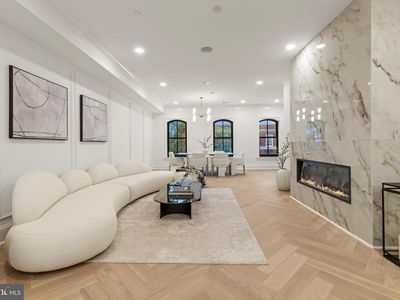 733 Euclid St NW #302