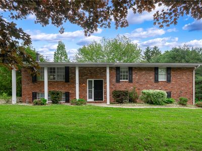 400 Cherokee Dr