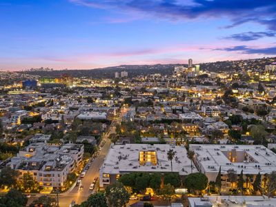 911 N Kings Rd APT 118