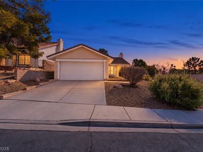 124 Almendio Ln