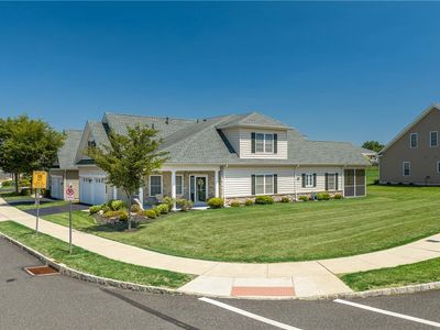 4406 Colonial Ln