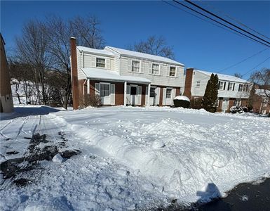 133 Spartan Dr
