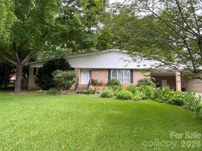 3209 Greenwood Park Cir