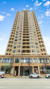 1464 S Michigan Ave APT 2304
