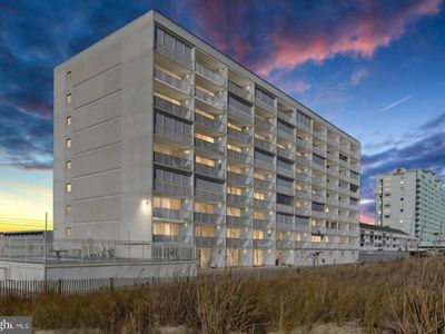 3001 Atlantic Ave Unit 201