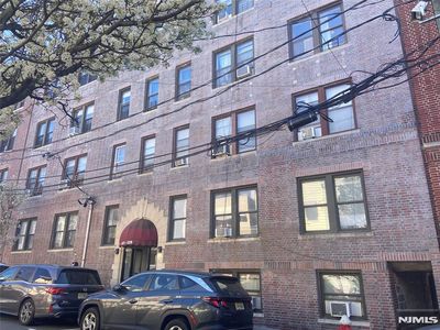 527 34th St #29