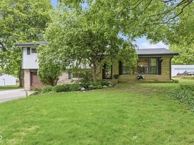 2416 Tulip Dr S
