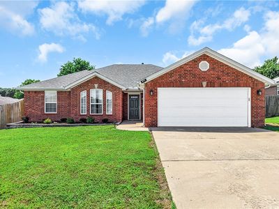 511 Dewberry Ln