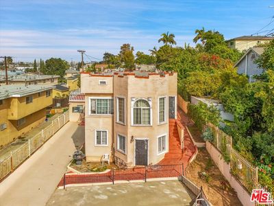 4725 Saint Elmo Dr