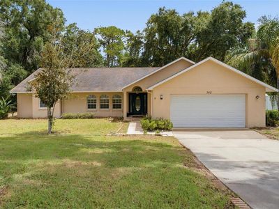 742 WOODVIEW DRIVE