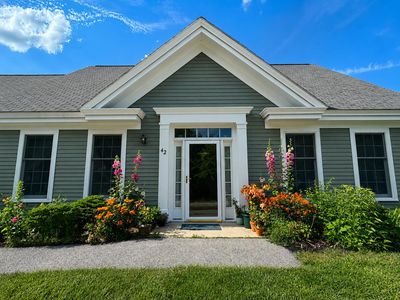 42 Farragut Way #42