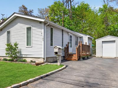 109 Eastview Road