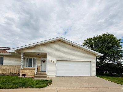 Property at 100 Crestview Dr, Dodge City, KS