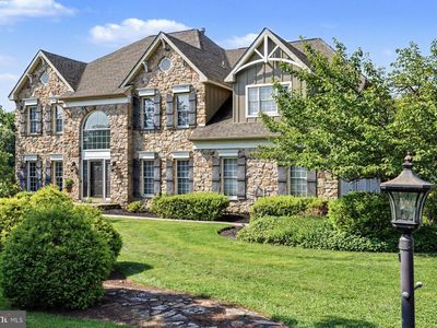 9 Sunrise Dr