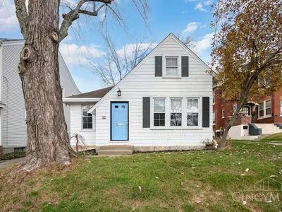 2846 Observatory Ave