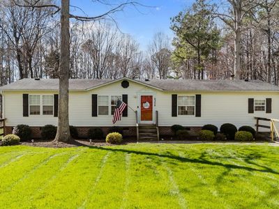 6304 Petunia Ln