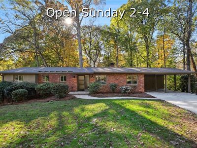 2437 Circlewood Rd NE