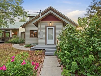217 Lower Rainbow Rd