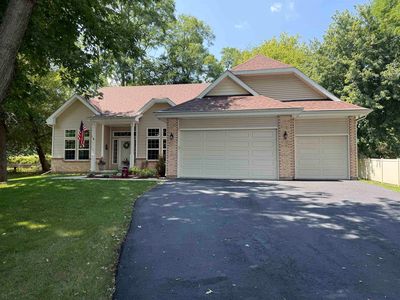11611 N Woodsview Xing