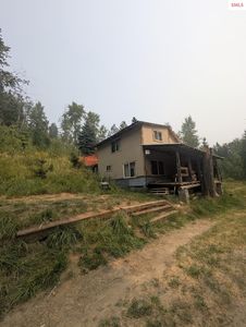 1516 Round Mountain Rd