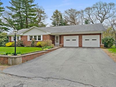42 Norton Ave