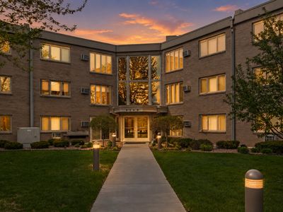 4360 Brookside Ct APT 218