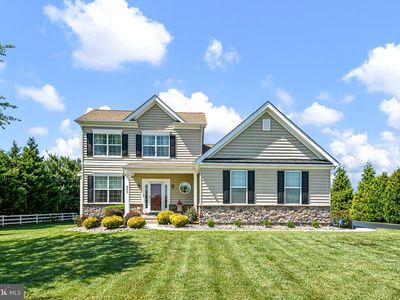 803 Sylvia Way