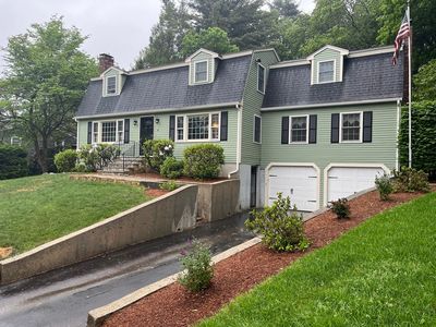 24 Pontiac Rd