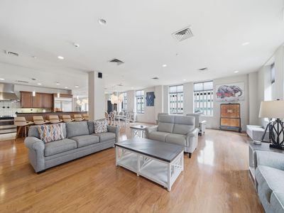 914 Main St Unit 801