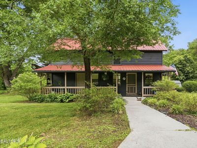 5861 Highway 360
