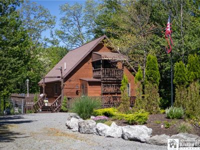 39 Forestville St