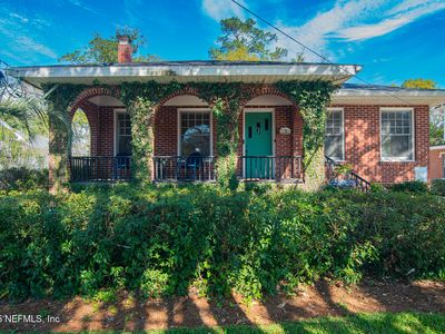 1481 AVONDALE Avenue