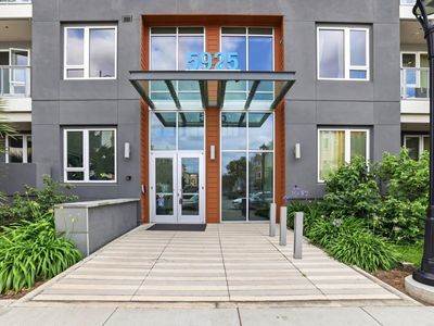 5925 Charlotte Dr Unit 413