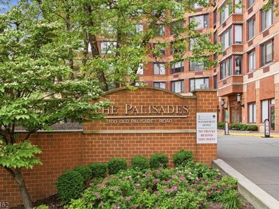 100 Old Palisade Rd1613 #1613
