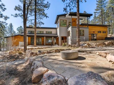 884 Edgemont Highlands Drive