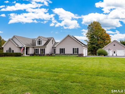 9 Oak Farm Drive