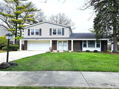 2313 Greenwood Rd