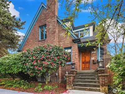 3017 NE 65th Street