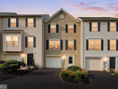 Property at 266 Country Ridge Dr, Red Lion, PA