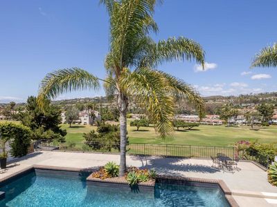 2738 La Costa Ave