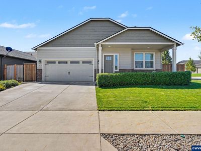 1411 SE Snowberry Ave