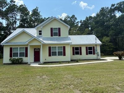 108 Hudson Ln