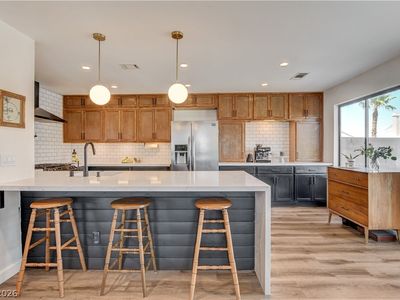 302 Lander Dr