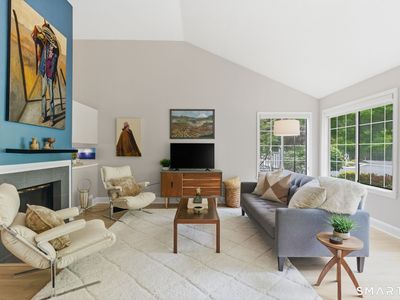 32 Southbridge Court