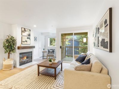 18523 68th Avenue NE #102