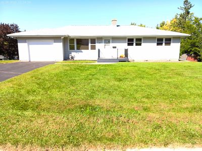 202 Sunset Dr