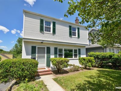 234 Ridgefield Ave