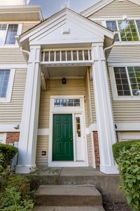 Property at 1704 Sienna Ct, Wheeling, IL