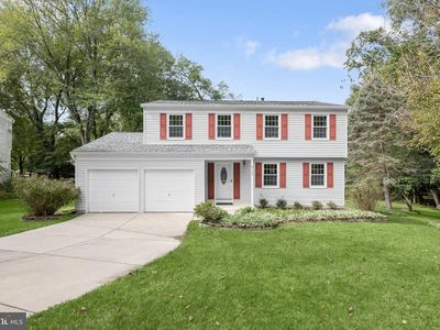6143 New Leaf Ct