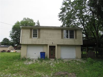 3240 Menough Rd